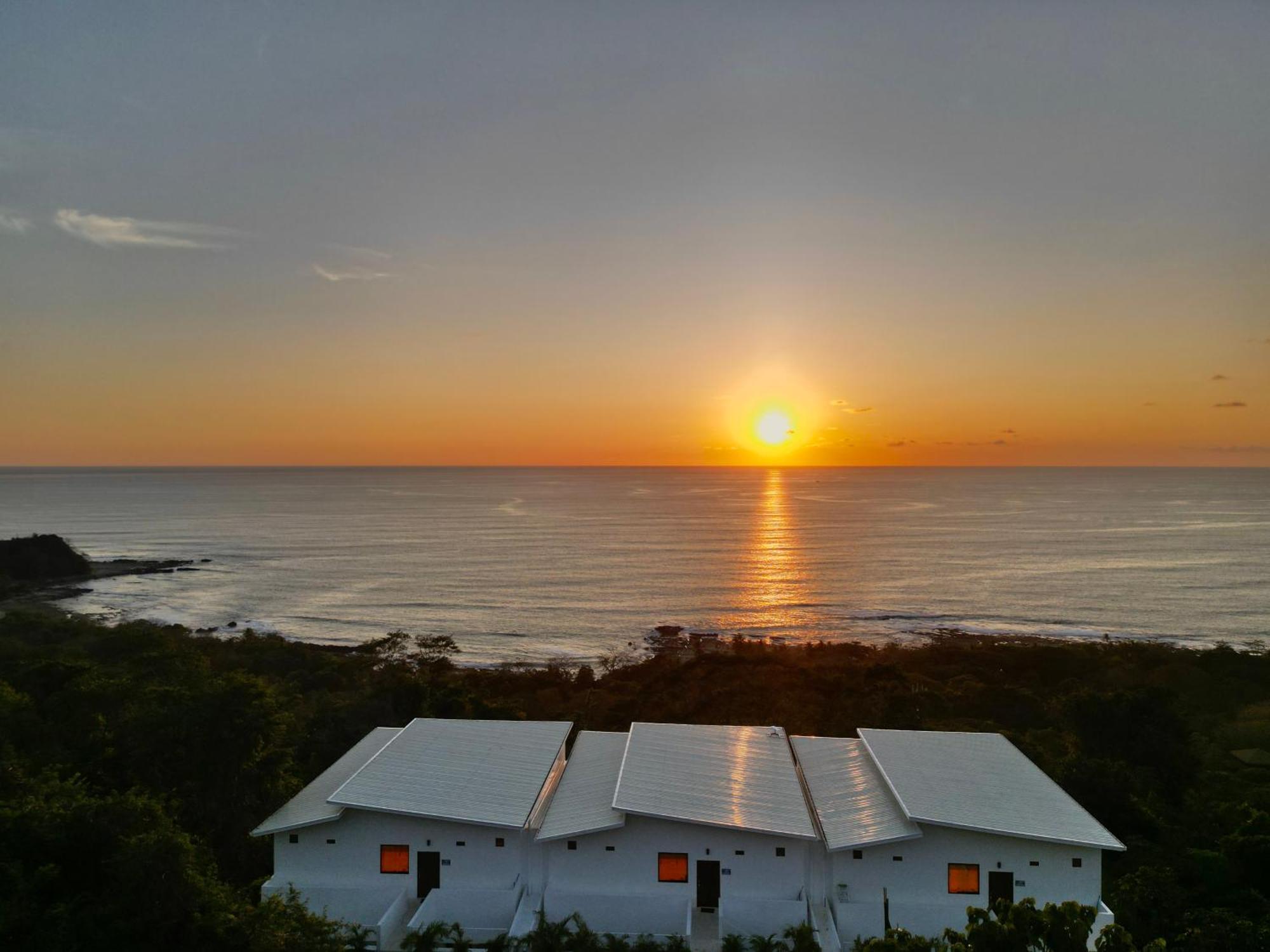 Les Roches - Paradise Retreat Playa Santa Teresa  Bagian luar foto